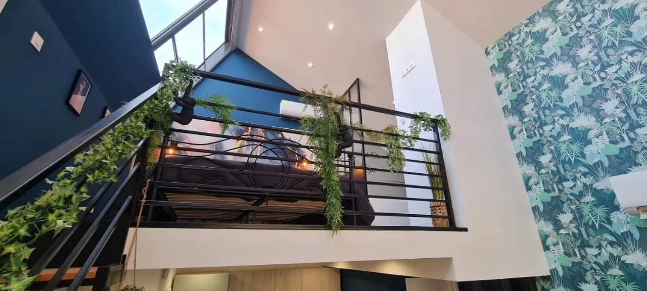 Jungle Chic & Spa Bourgoin-Jallieu 0*,  France