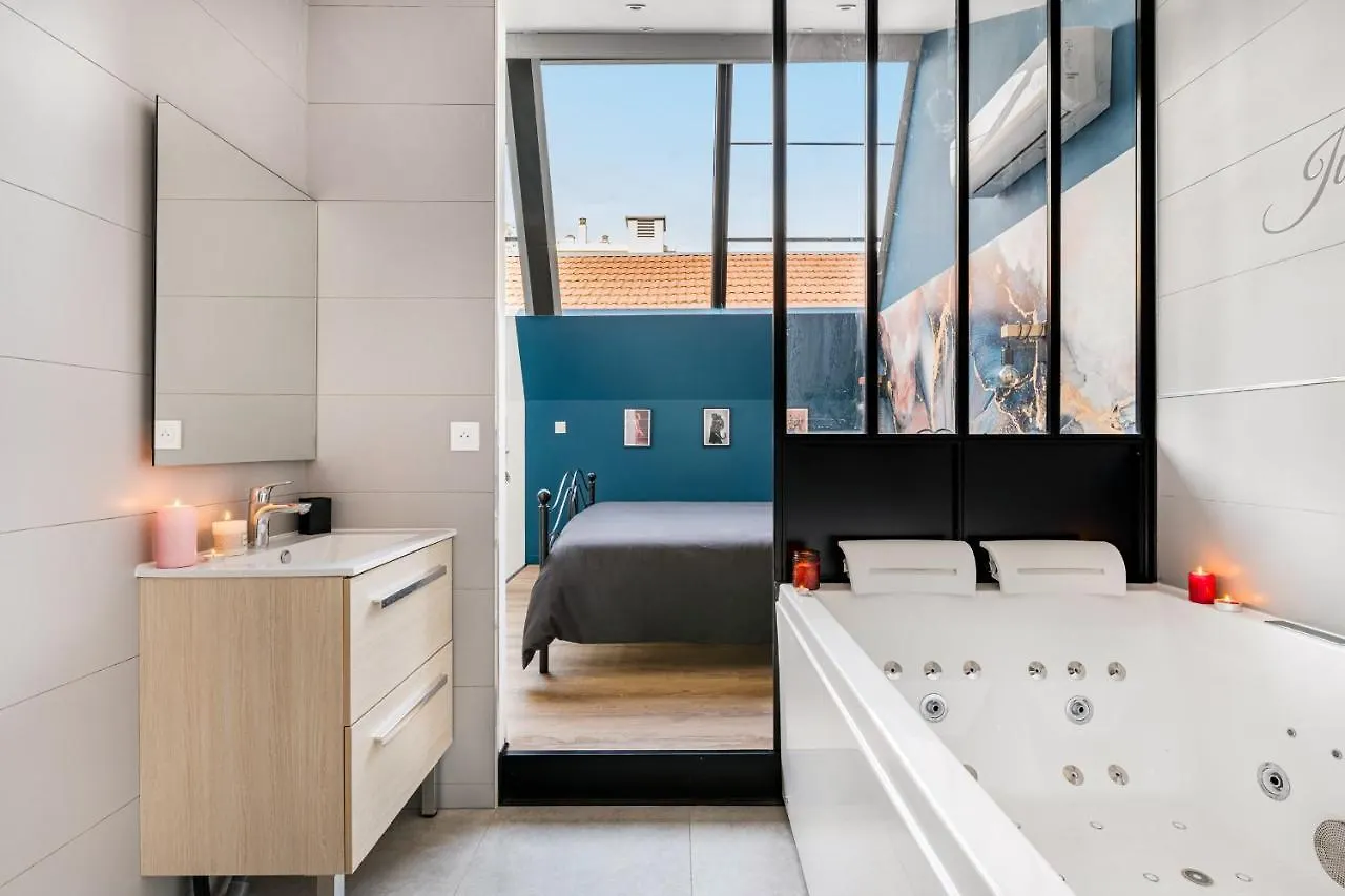 Jungle Chic & Spa Bourgoin-Jallieu 0*,  France